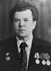 Иванов Анатолий Иванович.