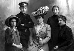    1924 .