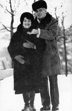 Аркадий Райкин и Рома. Зима 1974 год.