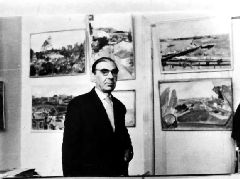 Александр Лабас около своих картин. Москва, 1966 г.