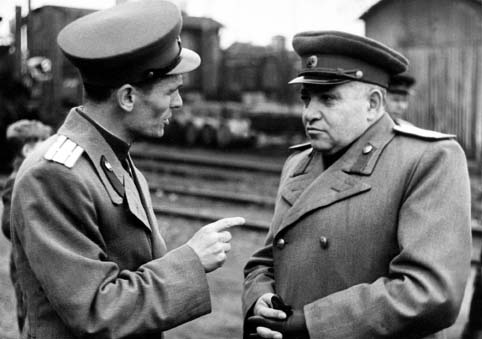      8-   -  . , .  1949 . 