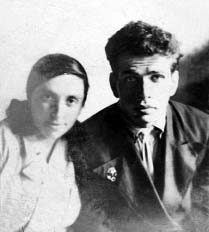 Григорий Релес с женой Ехой. Слуцк, 1938 г.