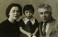 Семья Платнер Дора Ильинична Айзик и Джессика. Минск, 1938.