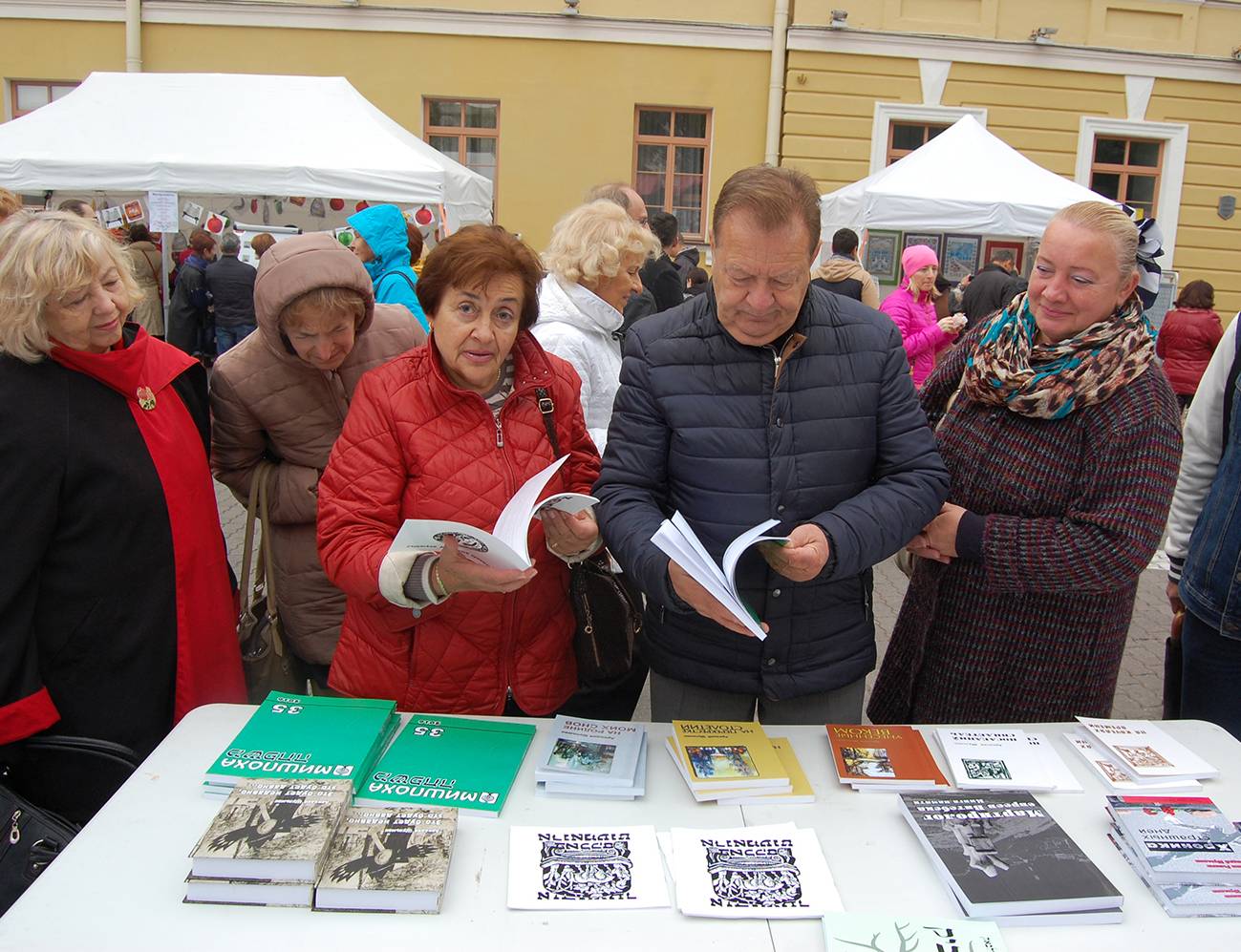 06 02 11 2016 kak ja torgoval knigami 01