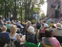 Аркадий Шульман выступает на 90-летии Давида Симановича.