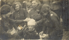 Самаританки Глубокого (1930-е гг.) (из фондов Глубокского историко-этнографического музея).