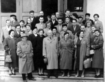Коллектив 3-й больницы у института ортопедии, 1952 г.