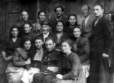 Дети Шмуэля и Двойры Гершовых с мужьями и женами.