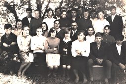 Первомайск 1968 г. 8 класс.