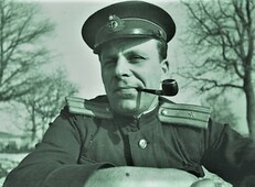Лазарь Лагин на фронте.