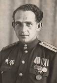 Лев Беккер. 1945 г.