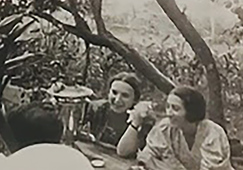 Сестры Идлис Бэлла и Анна. Подмосковье. 1940 г.