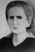 Рэйзл Говшиевич, мать Исаака, трагически погибшая в лагере смерти Мёртвая петля.