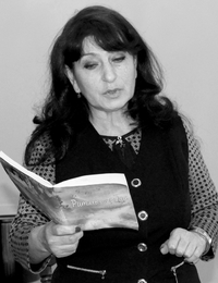 Наталья КОЖЕВНИКОВА-РАСКИНА.