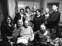 Тётя Циля в окружении семьи, 2014 г.