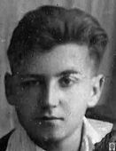 Фото Наума Кислика 1946 г. со следами контузии.