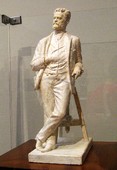 Скульптор Марк Антокольский, автор его ученик Н. Гинцбург.