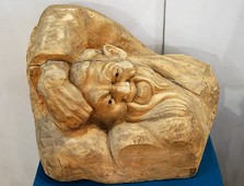 Джамбул смеется, дерево, 1945 г.