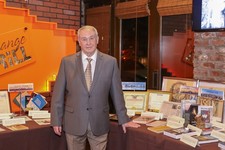 Юрий Окунев.