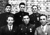 ����� - ������������ ���������. ����� ����� �� �����: ����� �������� - �������� 1-�� ��������� 208-�� ������������� ����� ��.�������; ����� ����� - �������� ������������� ������ N106; ���� ������ - �������� ������������� ������ ��.����. ����� ����� �������: ���� ���������� - �������� ������ N106; �������� ����������� - �������� ������������ ������ ������ ��.��������� ������� ��.�������; ���� �������� - �������� ������ '25 ��� ����' ������� ��.�����������