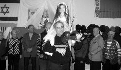 Михаил Казиник в гостях в Витебском благотворительном центре 'Хасдей-Давид'. Фото Е. Андреевой