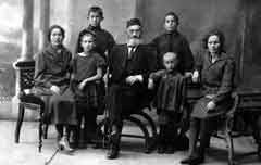 ����� �. �. ���������� � ������������