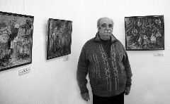 Борис Бомштейн в зале Шагаловского музея г. Витебска в день открытия его выставки, январь 2009 г.