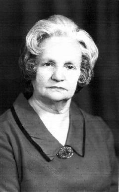 Бабушка – Гусина (Напах) Галина Абрамовна (1910, Могилев – 1998, Йокнеман-Ирит, Израиль)
