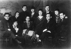 Семья Новиков, фото 1930-х годов. Семья Новиков, фото 1930-х годов.